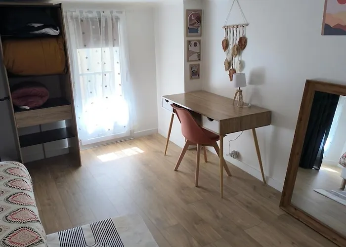 Apartment Bel Terracotta Au Coeur De Narbonne